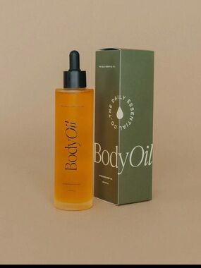 The Daily Essentials Body Oil 12.5oz BNIB Sealed